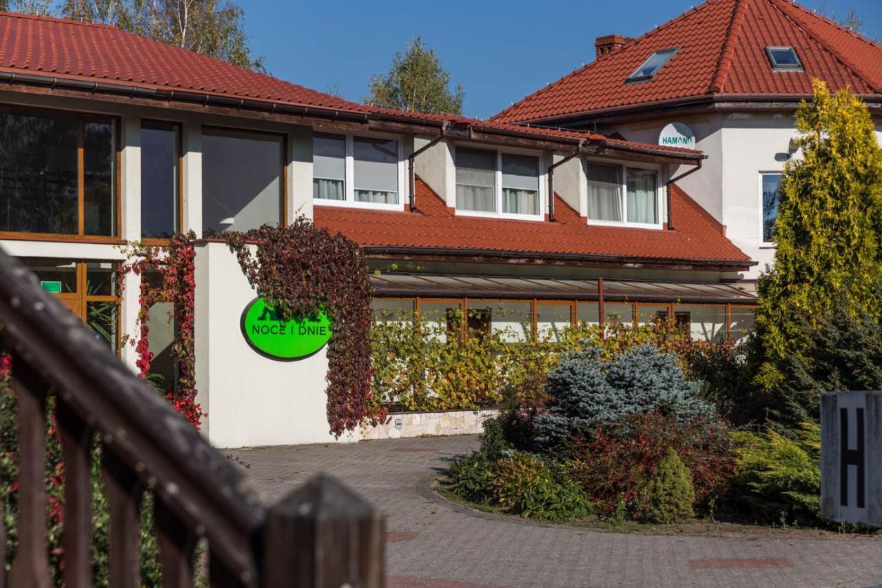 Noce I Dnie Postołowo Exterior foto